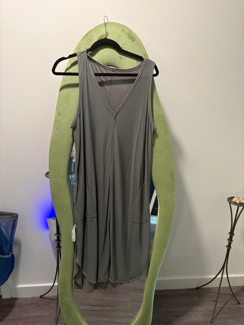 Splendid Light Gray Scoop Neck Top